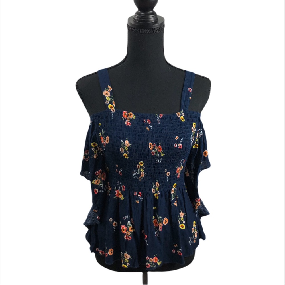 NWT Cold Shoulder top by Self Esteem